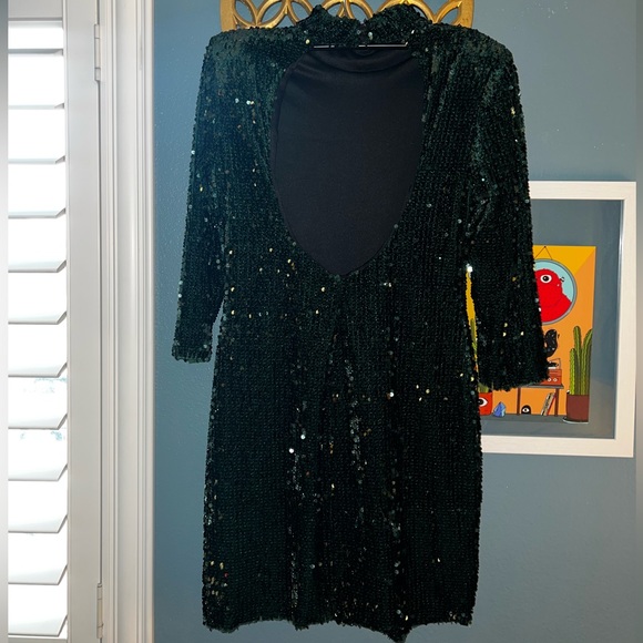 Donna Morgan Sequin open back Mini Dress - Picture 7 of 8
